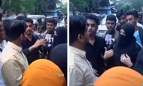 ಮುಂಬೈ: ಬುರ್ಖಾ ಧರಿಸಿದ್ದಕ್ಕೆ ವಿದ್ಯಾರ್ಥಿನಿಯರಿಗೆ ಕಾಲೇಜು ಪ್ರವೇಶಕ್ಕೆ ನಿರಾಕರಣೆ; ಪ್ರತಿಭಟನೆ ನಂತರ ಅನುಮತಿ