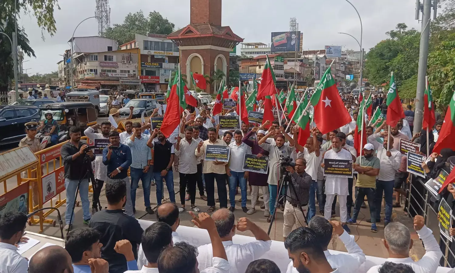 ಮಂಗಳೂರು: ಅನೈತಿಕ ಪೊಲೀಸ್‌ಗಿರಿ ವಿರುದ್ಧ ಎಸ್‌ಡಿಪಿಐ ಪ್ರತಿಭಟನೆ