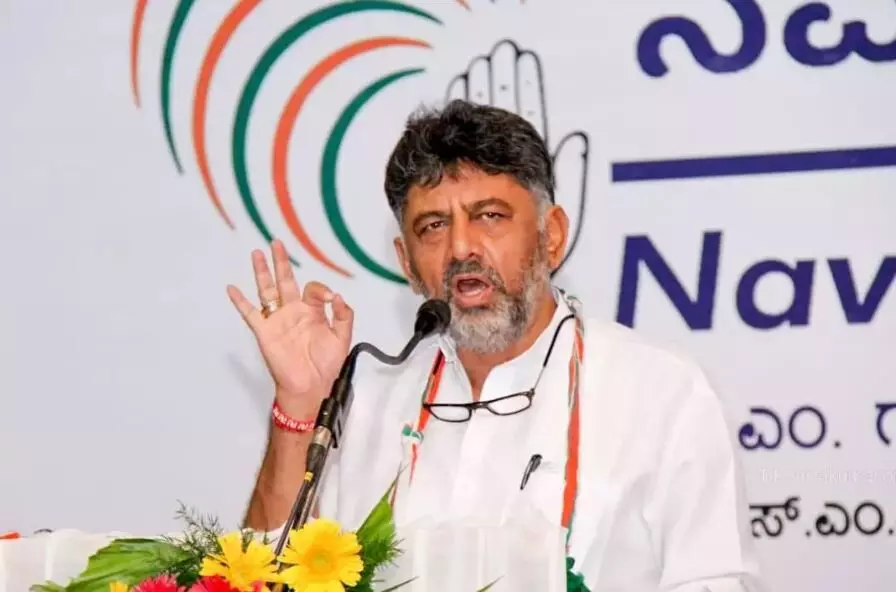 ವರ್ಗಾವಣೆ ದಂಧೆ | ಕುಮಾರಸ್ವಾಮಿ ಬಳಿ ದಾಖಲೆ ಇದ್ದರೆ ಲೋಕಾಯುಕ್ತಕ್ಕೆ ನೀಡಲಿ: ಡಿ.ಕೆ.ಶಿವಕುಮಾರ್ ವರ್ಗಾವಣೆ ದಂಧೆ | ಕುಮಾರಸ್ವಾಮಿ ಬಳಿ ದಾಖಲೆ ಇದ್ದರೆ ಲೋಕಾಯುಕ್ತಕ್ಕೆ ನೀಡಲಿ: ಡಿ.ಕೆ.ಶಿವಕುಮಾರ್