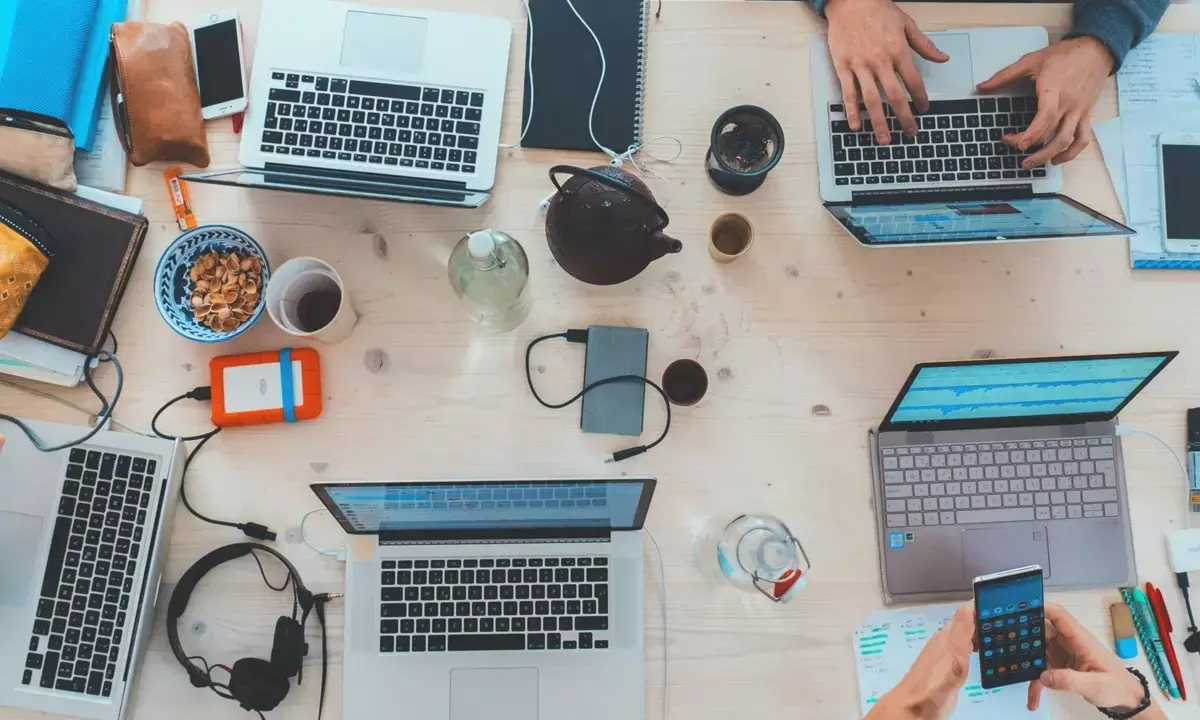 ಲ್ಯಾಪ್ ಟಾಪ್ ಗಳು, ಕಂಪ್ಯೂಟರ್ ಗಳ ಆಮದು ನಿರ್ಬಂಧದ ಆದೇಶ ಅನುಷ್ಠಾನ ಅಕ್ಟೋಬರ್ 31 ರವರೆಗೆ ಮುಂದೂಡಿದ ಸರಕಾರ