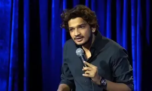 ಸಮೋಸಾ ಮಾರಾಟ ಮಾಡುತ್ತಿದ್ದ ಬಗ್ಗೆ ಕಾಮಿಡಿಯನ್‌ ಮುನವ್ವರ್‌ ಫಾರೂಕಿ ಹೇಳಿದ್ದೇನು?