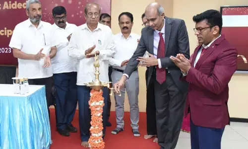 ಹೊಸ ಶೈಕ್ಷಣಿಕ ಪದ್ಧತಿಯೆಡೆಗೆ ದೃಷ್ಟಿಕೋನ ಹರಿಸಿ: ಪ್ರೊ.ದುರ್ಗಾಪ್ರಸಾದ್