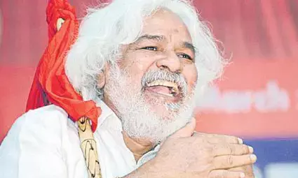 ಕ್ರಾಂತಿಯ ತಾಯಿಗೆ ಲಾಲ್ ಸಲಾಮ್