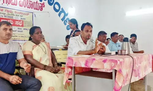 ಗಣಿ ಮತ್ತು ಪೊಲೀಸ್ ಇಲಾಖೆ ವಶಪಡಿಸಿಕೊಂಡ ಮರಳು ಮಾಯ: ಜಿಲ್ಲಾಧಿಕಾರಿಗೆ ದೂರು ನೀಡಲು ಹರೇಕಳ ಗ್ರಾಮಸಭೆ ನಿರ್ಧಾರ