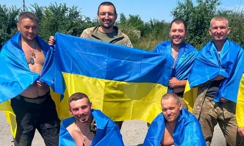 ರಶ್ಯದ ಜತೆ ಕೈದಿಗಳ ವಿನಿಮಯ: ಉಕ್ರೇನ್ ನ 22 ಯೋಧರು ಸ್ವದೇಶಕ್ಕೆ