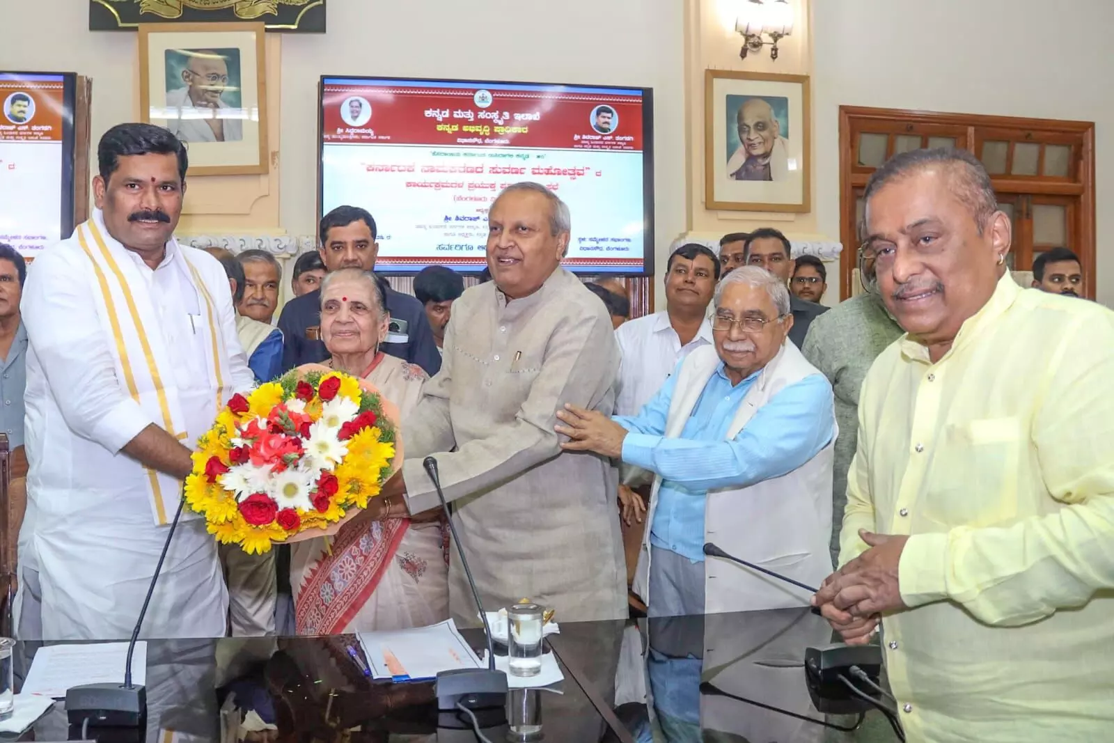 ನ.1ಕ್ಕೆ ʼಕರ್ನಾಟಕʼ ನಾಮಕರಣಕ್ಕೆ 50 ವರ್ಷ | ರಾಜ್ಯಾದ್ಯಂತ ವರ್ಷವಿಡೀ ಸಾಂಸ್ಕೃತಿಕ ಕಾರ್ಯಕ್ರಮ: ಸಚಿವ ಶಿವರಾಜ ತಂಗಡಗಿ ನ.1ಕ್ಕೆ ʼಕರ್ನಾಟಕʼ ನಾಮಕರಣಕ್ಕೆ 50 ವರ್ಷ | ರಾಜ್ಯಾದ್ಯಂತ ವರ್ಷವಿಡೀ ಸಾಂಸ್ಕೃತಿಕ ಕಾರ್ಯಕ್ರಮ: ಸಚಿವ ಶಿವರಾಜ ತಂಗಡಗಿ