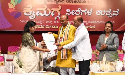 ಕೈಮಗ್ಗಗಳ ಪುನಶ್ಚೇತನಕ್ಕೆ ನಬಾರ್ಡ್‌ನಿಂದ 14.70 ಲಕ್ಷ ರೂ. ಮಂಜೂರು