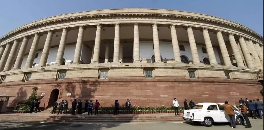 ಚುನಾವಣಾ ಆಯುಕ್ತರ ನೇಮಕಾತಿ ಪ್ರಕ್ರಿಯೆಯಿಂದ ಸಿಜೆಐ ಅವರನ್ನು ಹೊರಗಿಡುವ ಮಸೂದೆ ಮಂಡಿಸಲಿರುವ ಕೇಂದ್ರ