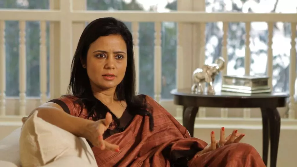 ಮಣಿಪುರದ ಹಿಂಸಾಚಾರ ಬಿಜೆಪಿಯ ಡಬಲ್ ಇಂಜಿನ್ ಸರಕಾರದ ಅತಿದೊಡ್ಡ ವೈಫಲ್ಯ: ಟಿಎಂಸಿ ಸಂಸದೆ ಮಹುವಾ ಮೊಯಿತ್ರಾ ಮಣಿಪುರದ ಹಿಂಸಾಚಾರ ಬಿಜೆಪಿಯ ಡಬಲ್ ಇಂಜಿನ್ ಸರಕಾರದ ಅತಿದೊಡ್ಡ ವೈಫಲ್ಯ: ಟಿಎಂಸಿ ಸಂಸದೆ ಮಹುವಾ ಮೊಯಿತ್ರಾ