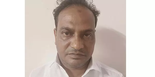 ಮಂಗಳೂರು: ತಲೆಮರೆಸಿಕೊಂಡಿದ್ದ ಆರೋಪಿ ಸೆರೆ ಮಂಗಳೂರು: ತಲೆಮರೆಸಿಕೊಂಡಿದ್ದ ಆರೋಪಿ ಸೆರೆ