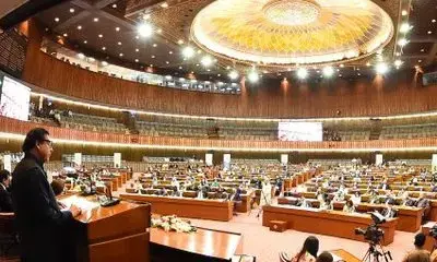 ರಾಷ್ಟ್ರೀಯ ಅಸೆಂಬ್ಲಿ ವಿಸರ್ಜಿಸಿದ ಪಾಕಿಸ್ತಾನ, ಸಾರ್ವತ್ರಿಕ ಚುನಾವಣೆಗೆ ವೇದಿಕೆ ಸಿದ್ಧ