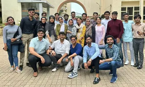 ಮಣಿಪಾಲದಲ್ಲಿ ನಡೆದ ವೇದಮ್ ಶೈಕ್ಷಣಿಕ ಉತ್ಸವದಲ್ಲಿ ಕಣಚೂರು ವೈದ್ಯಕೀಯ ವಿದ್ಯಾರ್ಥಿಗಳಿಗೆ ಪ್ರಶಸ್ತಿ