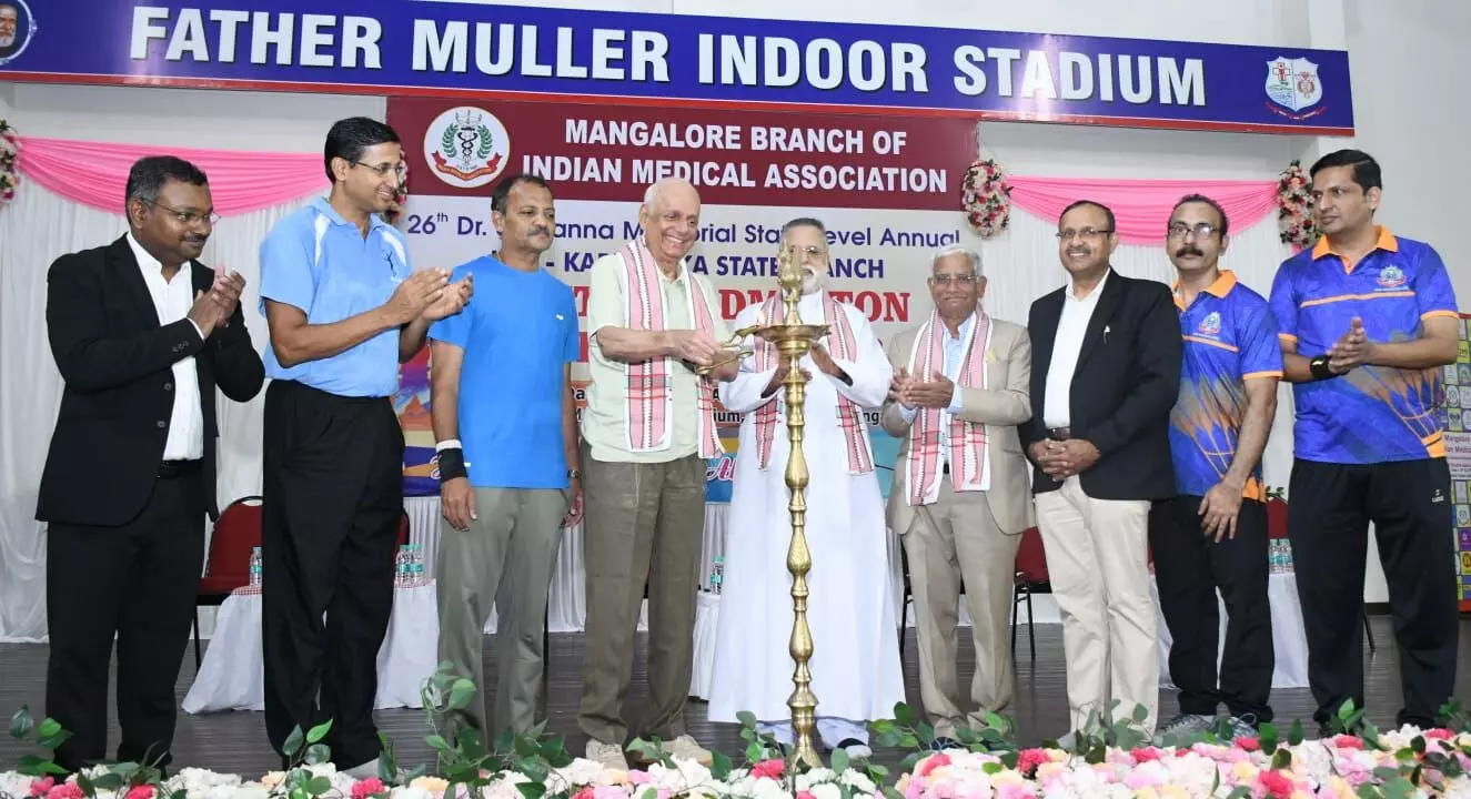 ಕ್ರೀಡೆಯಲ್ಲಿ ಕ್ರೀಡಾ ಸ್ಪೂರ್ತಿ ಅಗತ್ಯ: ಡಾ. ಬಳ್ಳಾಲ್ ಕ್ರೀಡೆಯಲ್ಲಿ ಕ್ರೀಡಾ ಸ್ಪೂರ್ತಿ ಅಗತ್ಯ: ಡಾ. ಬಳ್ಳಾಲ್