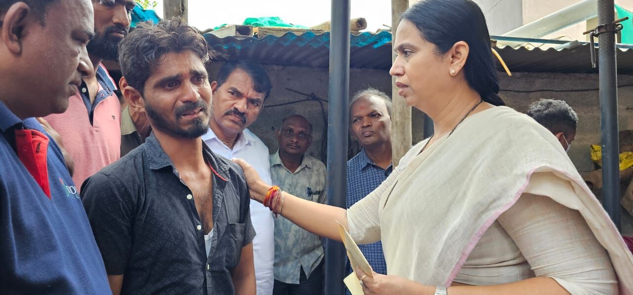 ವಿದ್ಯುತ್‌ ಅವಘಡ: ಮೃತರ ಕುಟುಂಬಕ್ಕೆ ತಲಾ 2 ಲಕ್ಷ ರೂ. ಪರಿಹಾರ; ಸಚಿವೆ ಲಕ್ಷ್ಮಿ ಹೆಬ್ಬಾಳ್ಕರ್‌