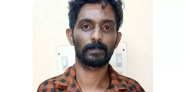 ಬಂಟ್ವಾಳ : ತಲೆಮರೆಸಿಕೊಂಡಿದ್ದ ಆರೋಪಿ ಬಂಧನ ಬಂಟ್ವಾಳ : ತಲೆಮರೆಸಿಕೊಂಡಿದ್ದ ಆರೋಪಿ ಬಂಧನ