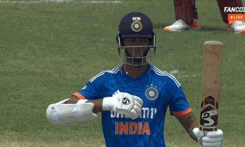 ಕ್ರೇಝಿ ರಿವರ್ಸ್-ಸ್ವೀಪ್ ಸಿಕ್ಸರ್ ನೊಂದಿಗೆ ಜೋಸ್ ಬಟ್ಲರ್ ಬ್ಯಾಟಿಂಗ್ ನೆನಪಿಸಿದ ಯಶಸ್ವಿ ಜೈಸ್ವಾಲ್