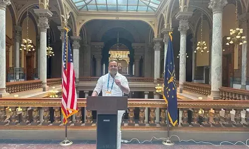 ಅಮೆರಿಕಾ: ಇಂಡಿಯಾನಾಪೊಲಿಸ್ ನಲ್ಲಿ ನಡೆದ ಸ್ಪೀಕರ್ ಕಾನ್ಫರೆನ್ಸ್ ನಲ್ಲಿ ಯು.ಟಿ ಖಾದರ್ ಭಾಗಿ