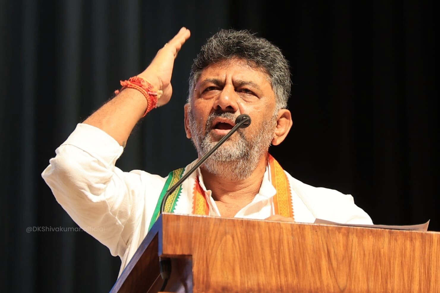 ಸಚಿವರನ್ನು ಸಂಪರ್ಕಿಸಿ ಬ್ಲಾಕ್‍ ಮಟ್ಟದಲ್ಲಿ ಕಡ್ಡಾಯವಾಗಿ ಕಾಂಗ್ರೆಸ್ ಕಚೇರಿ ಸ್ಥಾಪಿಸಿ; ಈ ವಿಚಾರದಲ್ಲಿ ರಾಜಿ ಇಲ್ಲ: ಡಿ.ಕೆ.ಶಿವಕುಮಾರ್