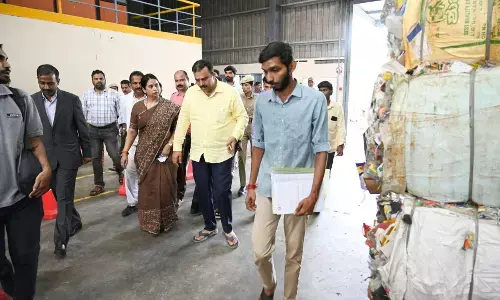 ನಿಟ್ಟೆ ಘನತ್ಯಾಜ್ಯ ನಿರ್ವಹಣಾ ಕೇಂದ್ರಕ್ಕೆ ಉಸ್ತುವಾರಿ ಸಚಿವೆ ಲಕ್ಷ್ಮಿ ಹೆಬ್ಬಾಳ್ಕರ್ ಭೇಟಿ