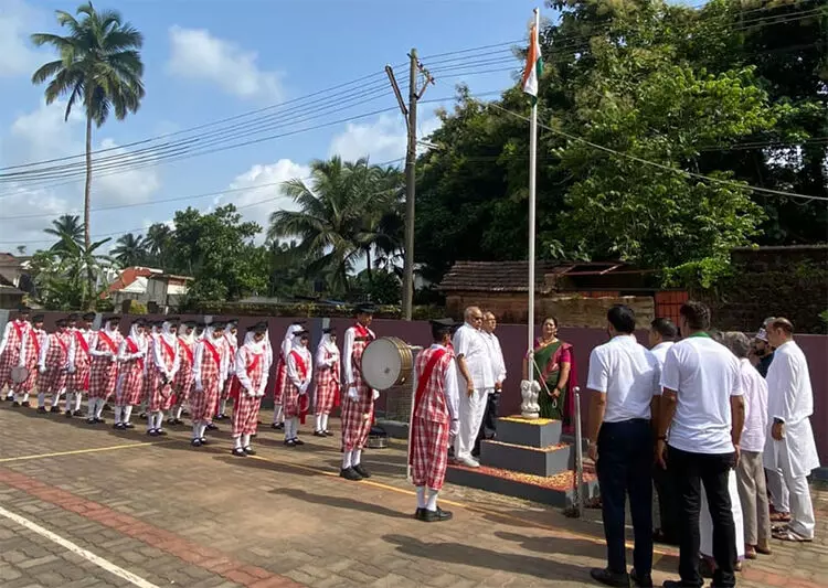ಬಂಟ್ವಾಳ : ತೌಹೀದ್ ಆಂಗ್ಲಮಾಧ್ಯಮ ಶಾಲೆಯಲ್ಲಿ ಸ್ವಾತಂತ್ರ್ಯ ದಿನಾಚರಣೆ ಬಂಟ್ವಾಳ : ತೌಹೀದ್ ಆಂಗ್ಲಮಾಧ್ಯಮ ಶಾಲೆಯಲ್ಲಿ ಸ್ವಾತಂತ್ರ್ಯ ದಿನಾಚರಣೆ