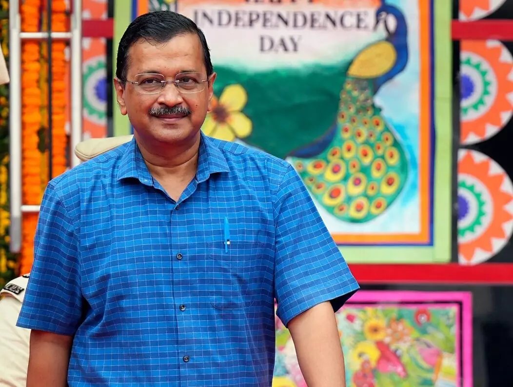 ನಾವು ನಮ್ಮೊಳಗೆ ಜಗಳ ಮಾಡುತ್ತಿದ್ದರೆ ಭಾರತ ವಿಶ್ವ ಗುರುವಾಗುವುದು ಹೇಗೆ?: ಕೇಜ್ರಿವಾಲ್ ಪ್ರಶ್ನೆ