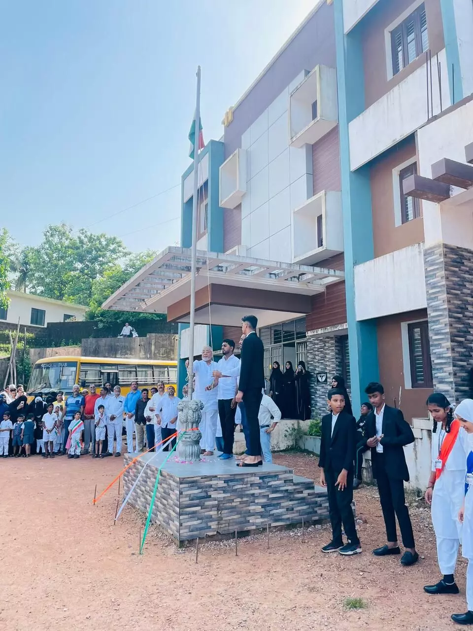 ಜೋಕಟ್ಟೆ ಅಂಜುಮನ್ ವಿದ್ಯಾಸಂಸ್ಥೆಯಲ್ಲಿ ಸ್ವಾತಂತ್ರ್ಯ ದಿನಾಚರಣೆ