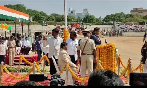 ಸ್ವಾತಂತ್ರ್ಯ ದಿನಾಚರಣೆ ಭಾಷಣ ವೇಳೆ ಸುಸ್ತಾದ ಸಚಿವ ಡಾ.ಎಚ್.ಸಿ.ಮಹದೇವಪ್ಪ