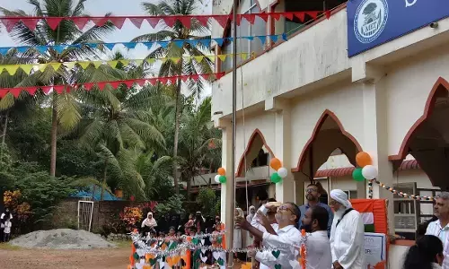 ಹೂಡೆ ಸಾಲಿಹಾತ್ ಶಿಕ್ಷಣ ಸಂಸ್ಥೆಯಲ್ಲಿ ಸ್ವಾತಂತ್ರ್ಯೋತ್ಸವ