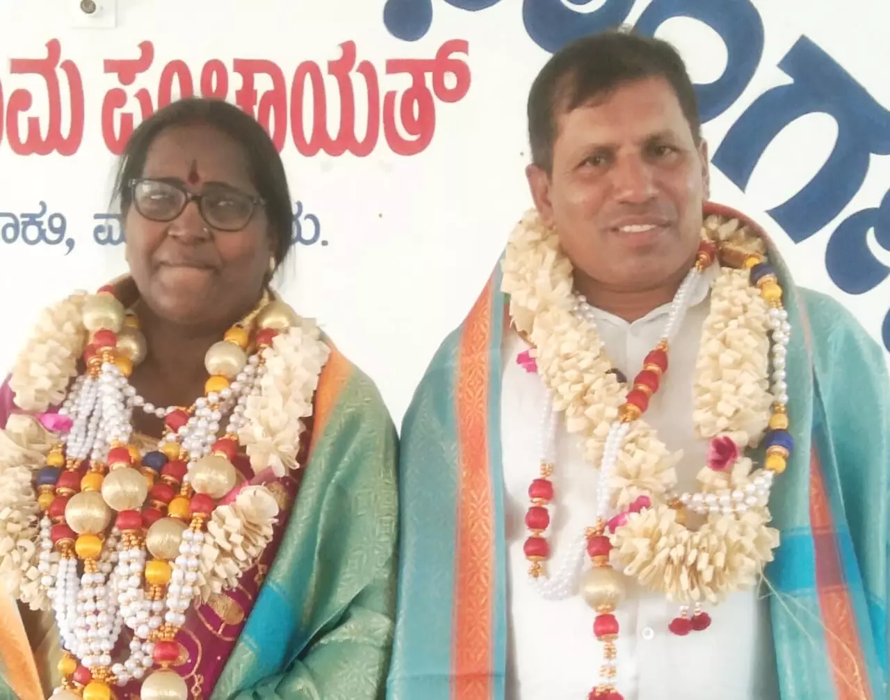 ಹರೇಕಳ ಗ್ರಾ.ಪಂ. ಅಧ್ಯಕ್ಷರಾಗಿ ಗುಲಾಬಿ, ಉಪಾಧ್ಯಕ್ಷರಾಗಿ ಅಬ್ದುಲ್ ಮಜೀದ್ ಆಯ್ಕೆ