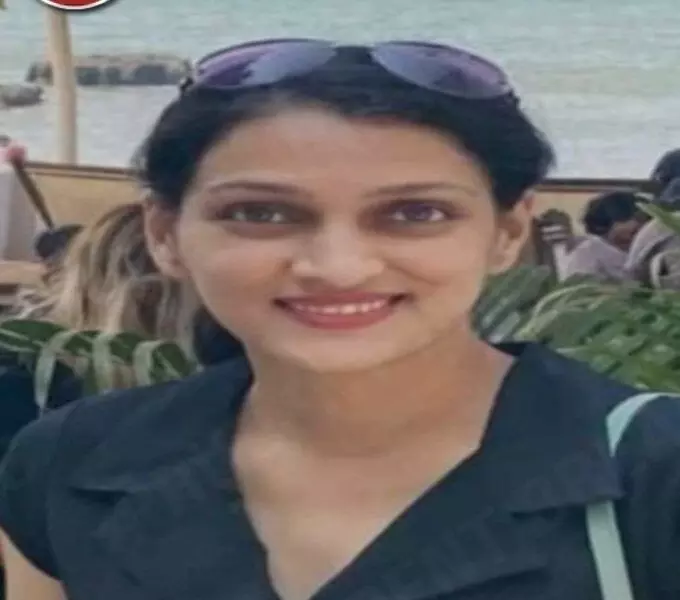 ಕರ್ತವ್ಯ ನಿರ್ವಹಿಸುತ್ತಿದ್ದ ವೇಳೆ ಕುಸಿದು ಬಿದ್ದು ಯುವ ವೈದ್ಯೆ ಮೃತ್ಯು