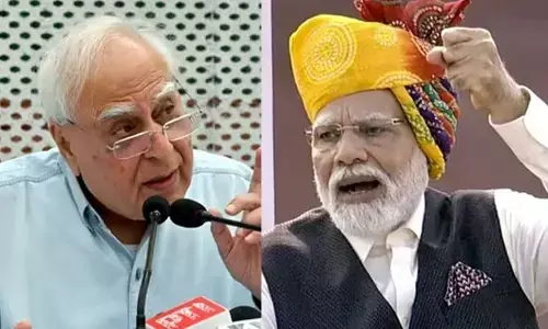 ನೀವು 10 ವರ್ಷ ಅಧಿಕಾರದಲ್ಲಿದ್ದರೂ ಭ್ರಷ್ಟಾಚಾರ ನಿರ್ಮೂಲನೆ ಏಕೆ ಸಾಧ್ಯವಾಗಲಿಲ್ಲ: ಪ್ರಧಾನಿ ಸ್ವಾತಂತ್ರ್ಯ ಭಾಷಣಕ್ಕೆ ಸಿಬಲ್ ತಿರುಗೇಟು