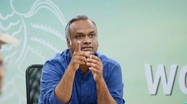 ಗ್ರಾ.ಪಂ. ಗ್ರಂಥಪಾಲಕರಿಗೆ ಕನಿಷ್ಠ ವೇತನ ನಿಗದಿ ಪಡಿಸಿ ರಾಜ್ಯ ಸರಕಾರ ಆದೇಶ ಗ್ರಾ.ಪಂ. ಗ್ರಂಥಪಾಲಕರಿಗೆ ಕನಿಷ್ಠ ವೇತನ ನಿಗದಿ ಪಡಿಸಿ ರಾಜ್ಯ ಸರಕಾರ ಆದೇಶ