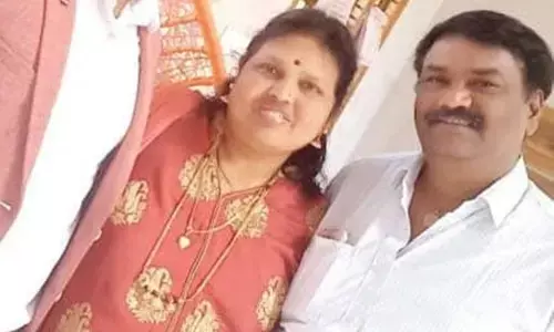 ಸಣ್ಣ ನೀರಾವರಿ ಇಲಾಖೆ-ಬಿಬಿಎಂಪಿ ಇಂಜಿನಿಯರ್ ದಂಪತಿ ಮನೆ ಮೇಲೆ ಲೋಕಾಯುಕ್ತ ದಾಳಿ; 1 ಕೆಜಿಗೂ ಅಧಿಕ ಚಿನ್ನಾಭರಣ, 15 ಲಕ್ಷ ನಗದು ಪತ್ತೆ