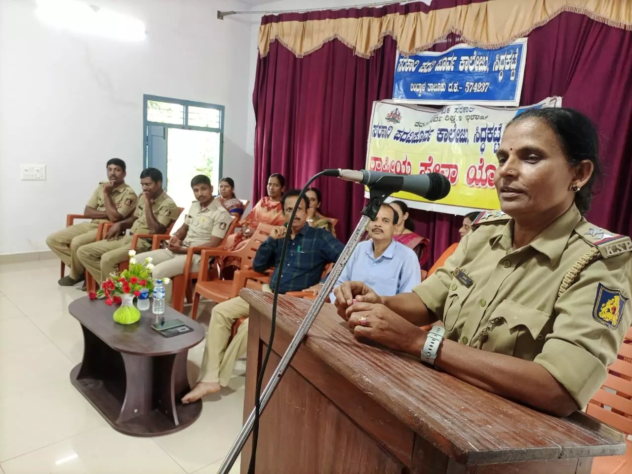 ಸಿದ್ಧಕಟ್ಟೆ ಸರ್ಕಾರಿ ಕಾಲೇಜಿನಲ್ಲಿ ಡ್ರಗ್ಸ್ ಜಾಗೃತಿ, ಪೋಕ್ಸೋ ಕಾಯ್ದೆ ಕುರಿತ ಮಾಹಿತಿ ಕಾರ್ಯಾಗಾರ ಸಿದ್ಧಕಟ್ಟೆ ಸರ್ಕಾರಿ ಕಾಲೇಜಿನಲ್ಲಿ ಡ್ರಗ್ಸ್ ಜಾಗೃತಿ, ಪೋಕ್ಸೋ ಕಾಯ್ದೆ ಕುರಿತ ಮಾಹಿತಿ ಕಾರ್ಯಾಗಾರ