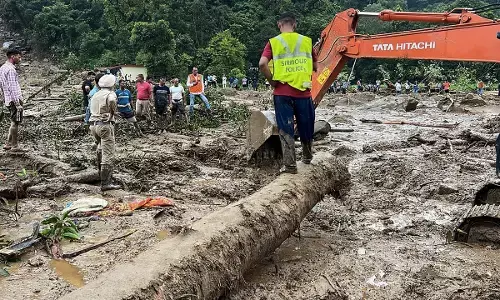 ಹಿಮಾಚಲಪ್ರದೇಶ: ಮಾನ್ಸೂನ್ ಮಳೆಗೆ  ಮೃತಪಟ್ಟವರ ಸಂಖ್ಯೆ 70ಕ್ಕೇರಿಕೆ; 10,000 ಕೋ.ರೂ. ಹಾನಿ