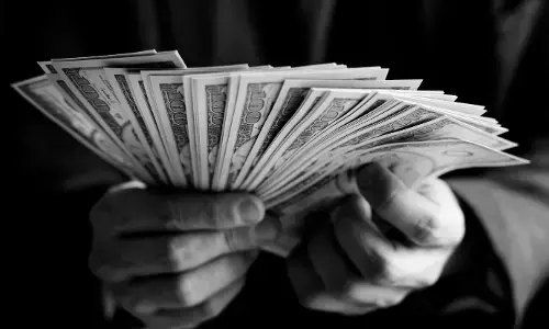 ಕೋಟ್ಯಾಧೀಶರ ಪ್ರಮಾಣದಲ್ಲಿ ಕುಸಿತ: ವರದಿ