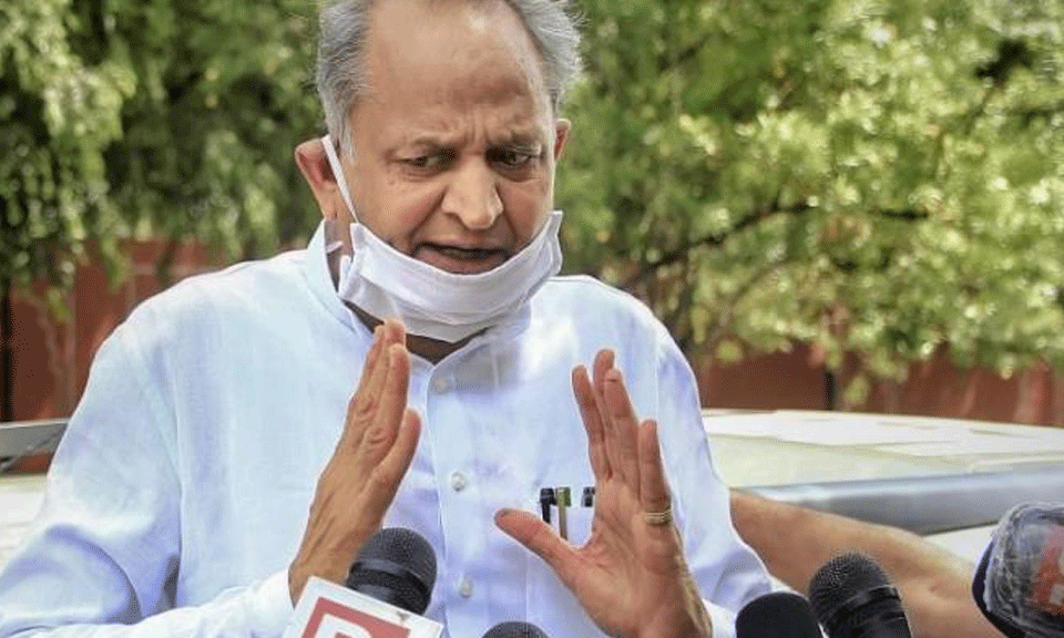 ವಿದ್ಯಾರ್ಥಿಗಳ ಸರಣಿ ಆತ್ಮಹತ್ಯೆ ಹಿನ್ನೆಲೆ; ಸೂಕ್ತ ಕ್ರಮಗಳ ಕುರಿತು ಸಲಹೆ ನೀಡಲು ಸಮಿತಿ ರಚಿಸಿದ ರಾಜಸ್ಥಾನ ಸಿಎಂ