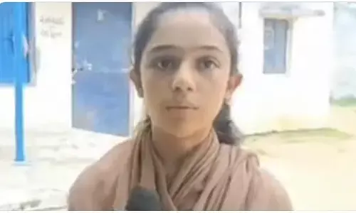 ಗುಜರಾತ್:‌ ಮುಸ್ಲಿಂ ಟಾಪರ್‌ ವಿದ್ಯಾರ್ಥಿನಿಯನ್ನು ಹೊರತುಪಡಿಸಿ ಉಳಿದೆಲ್ಲಾ ವಿದ್ಯಾರ್ಥಿಗಳಿಗೆ ಬಹುಮಾನ ವಿತರಿಸಿದ ಶಾಲೆ; ಆರೋಪ