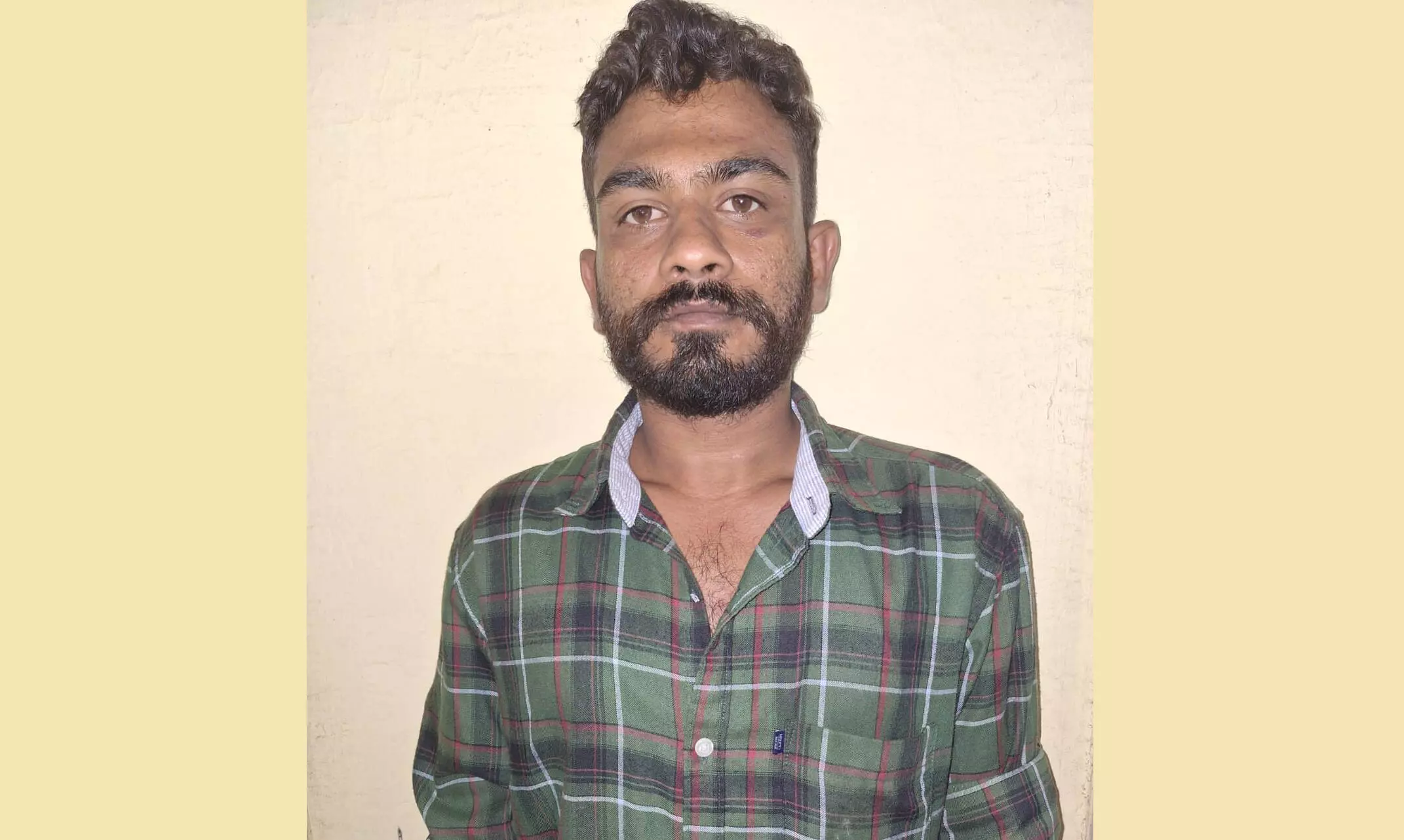 ಮಂಗಳೂರು: ಆಸ್ಪತ್ರೆಯಿಂದ ಪರಾರಿಯಾಗಿದ್ದ ವಿಚಾರಣಾಧೀನ ಕೈದಿ 3 ದಿನಗಳಲ್ಲಿ ಸೆರೆ ಮಂಗಳೂರು: ಆಸ್ಪತ್ರೆಯಿಂದ ಪರಾರಿಯಾಗಿದ್ದ ವಿಚಾರಣಾಧೀನ ಕೈದಿ 3 ದಿನಗಳಲ್ಲಿ ಸೆರೆ