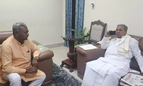 ಮುಖ್ಯಮಂತ್ರಿ ಸಿದ್ದರಾಮಯ್ಯ ಅವರನ್ನು ಭೇಟಿ ಮಾಡಿದ ಬಿಜೆಪಿ ಶಾಸಕ ಎಸ್.ಟಿ. ಸೋಮಶೇಖರ್