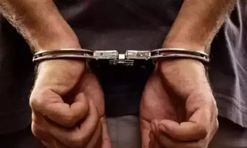 ಪಾಕ್: ಮಾಜಿ ಸಚಿವೆಯ ಪುತ್ರಿ ಬಂಧನ