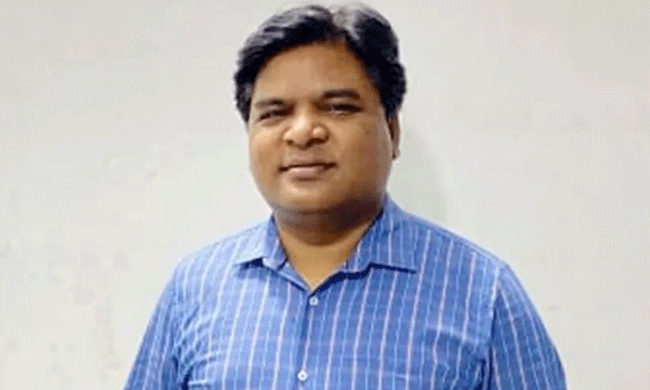 ಮೃತ ಸ್ನೇಹಿತನ ಪುತ್ರಿಯ ಮೇಲೆ ನಿರಂತರ ಅತ್ಯಾಚಾರವೆಸಗಿದ ಆರೋಪ ಎದುರಿಸುತ್ತಿರುವ ದಿಲ್ಲಿ ಅಧಿಕಾರಿಯ ಅಮಾನತಿಗೆ ಕೇಜ್ರಿವಾಲ್‌ ಆದೇಶ