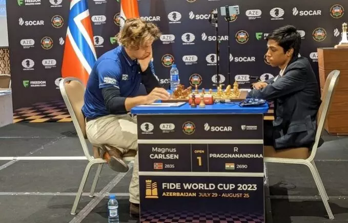 ಫಿಡೆ ಚೆಸ್ ವಿಶ್ವಕಪ್: ಪ್ರಜ್ಞಾನಂದಾ- ಮ್ಯಾಗ್ನಸ್ ಮೊದಲ ಪಂದ್ಯ ಡ್ರಾ ಫಿಡೆ ಚೆಸ್ ವಿಶ್ವಕಪ್: ಪ್ರಜ್ಞಾನಂದಾ- ಮ್ಯಾಗ್ನಸ್ ಮೊದಲ ಪಂದ್ಯ ಡ್ರಾ