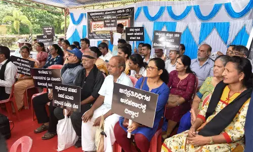 ಪರಿಹಾರ ಮೊತ್ತ ಸಿಗದೆ ಒಂದಿಂಚೂ ಜಾಗವನ್ನೂ ಹೆದ್ದಾರಿ ಅಗಲೀಕರಣಕ್ಕೆ ಬಿಟ್ಟು ಕೊಡೆವು