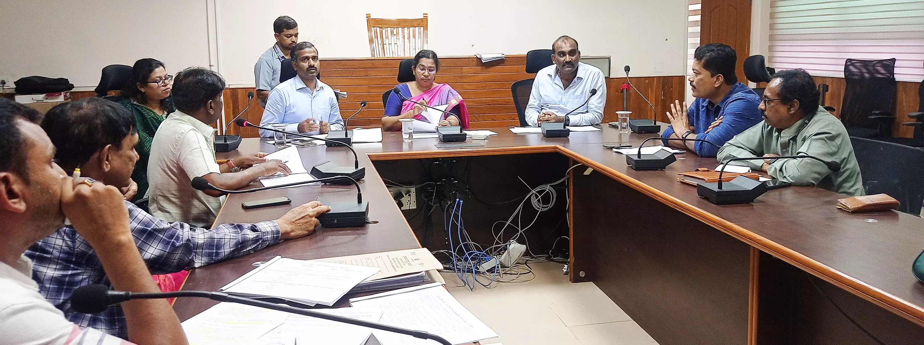 ಮಲ್ಪೆ ಬೀಚ್ನಲ್ಲಿ ಪ್ರವಾಸಿಗರ ಸುರಕ್ಷತೆಗೆ ಹೆಚ್ಚಿನ ಒತ್ತು ನೀಡಿ: ಉಡುಪಿ ಡಿಸಿ ಡಾ.ವಿದ್ಯಾಕುಮಾರಿ ಸೂಚನೆ ಮಲ್ಪೆ ಬೀಚ್ನಲ್ಲಿ ಪ್ರವಾಸಿಗರ ಸುರಕ್ಷತೆಗೆ ಹೆಚ್ಚಿನ ಒತ್ತು ನೀಡಿ: ಉಡುಪಿ ಡಿಸಿ ಡಾ.ವಿದ್ಯಾಕುಮಾರಿ ಸೂಚನೆ