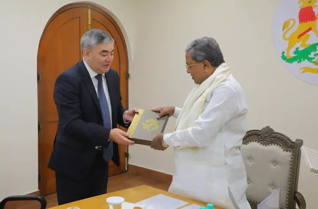 ಸಿಎಂ ಸಿದ್ದರಾಮಯ್ಯ ಅವರನ್ನು ಭೇಟಿಯಾದ ಕಝಕಿಸ್ತಾನದ  ರಾಯಭಾರಿ