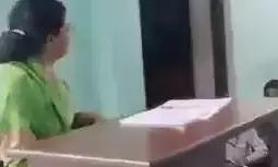 ಉತ್ತರ ಪ್ರದೇಶ| ಮುಸ್ಲಿಂ ವಿದ್ಯಾರ್ಥಿಗೆ ಹೊಡೆಯುವಂತೆ ಹಿಂದೂ ವಿದ್ಯಾರ್ಥಿಗಳಿಗೆ ಶಿಕ್ಷಕಿಯ ಸೂಚನೆ; ಆಘಾತಕಾರಿ ವಿಡಿಯೋ ವೈರಲ್