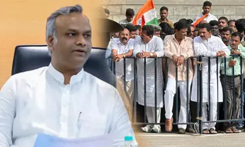 ರಾಜಕೀಯವಾಗಿ ವಿರೋಧಿಗಳಾಗಿದ್ದರೂ ಬೀದಿಯಲ್ಲಿ ನಿಂತ ಬಿಜೆಪಿ ನಾಯಕರ ದುರಾವಸ್ಥೆ ನೋಡಿ ಕರುಣೆ ಹುಟ್ಟುತ್ತಿದೆ: ಸಚಿವ ಪ್ರಿಯಾಂಕ್‌ ಖರ್ಗೆ