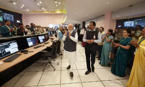 ಚಿತ್ರಗಳಲ್ಲಿ ನೋಡಿ | ಇಸ್ರೋ ಕೇಂದ್ರದಲ್ಲಿ ಪ್ರಧಾನಿ ಮೋದಿ