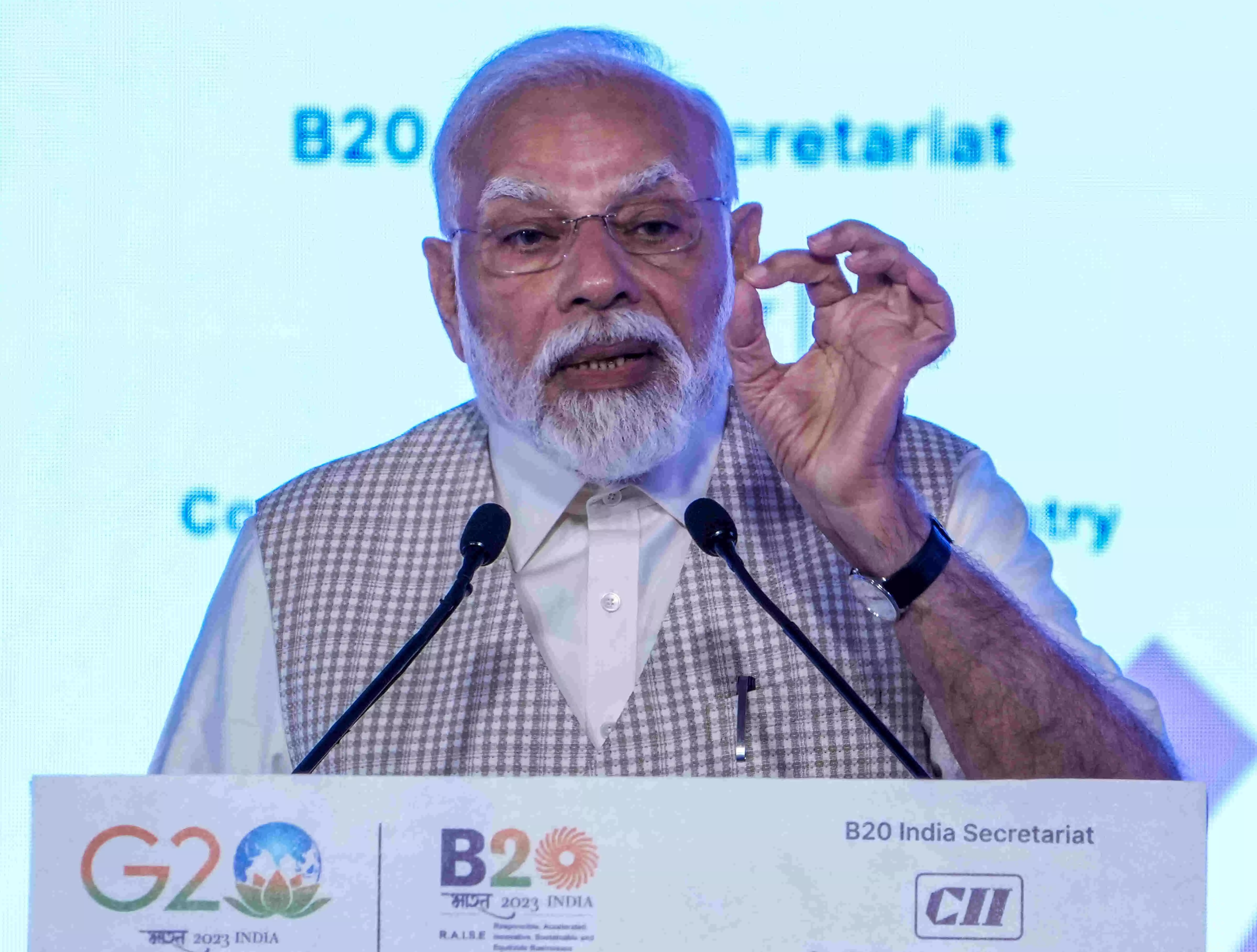 ಭಾರತದ ರಿಲೇ ತಂಡದ ಸಾಧನೆ ಕೊಂಡಾಡಿದ ಪ್ರಧಾನಿ ಮೋದಿ ಭಾರತದ ರಿಲೇ ತಂಡದ ಸಾಧನೆ ಕೊಂಡಾಡಿದ ಪ್ರಧಾನಿ ಮೋದಿ